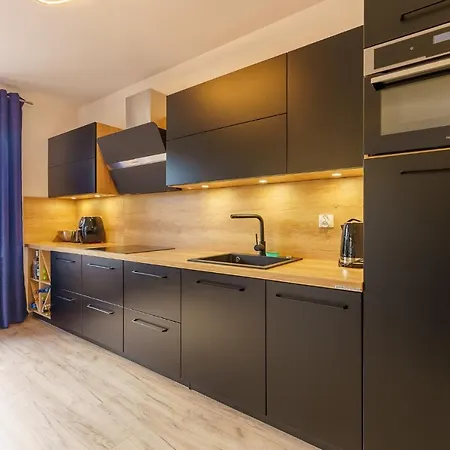 Luksusowy Polanki Park Z Krytym Basenem * Колобжег