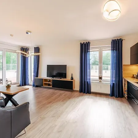 Luksusowy Polanki Park Z Krytym Basenem Колобжег